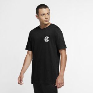 Nike F.C. Men's Graphic Football T-Shirt - Black loving the sales