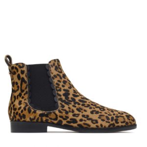 Windermere Scalloped Ankle Boots loving the sales